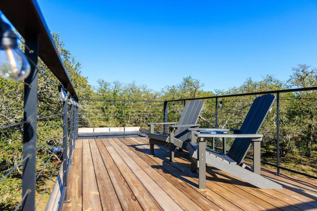 פרדריקסברג New! The Texas Longhorn-Luxury Container Home מראה חיצוני תמונה